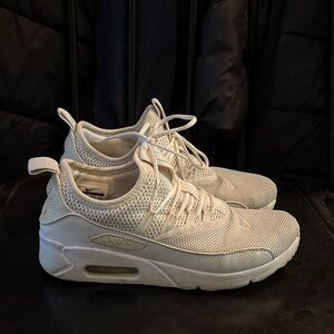 Nike Wmns Air Max 90 EZ 'Triple White'